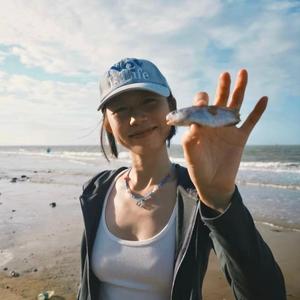 两颗西柚