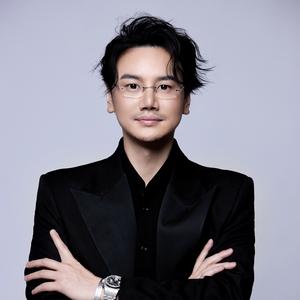 大野院长徒手捏脸