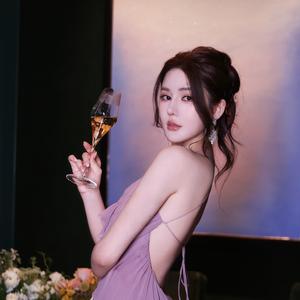 尤娜Unana