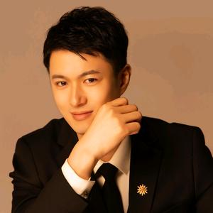 李思成