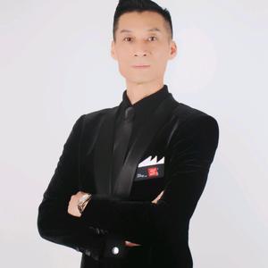 吴金彪舞者