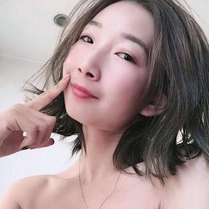 李美妍