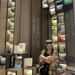 金碧美鞋雷姐